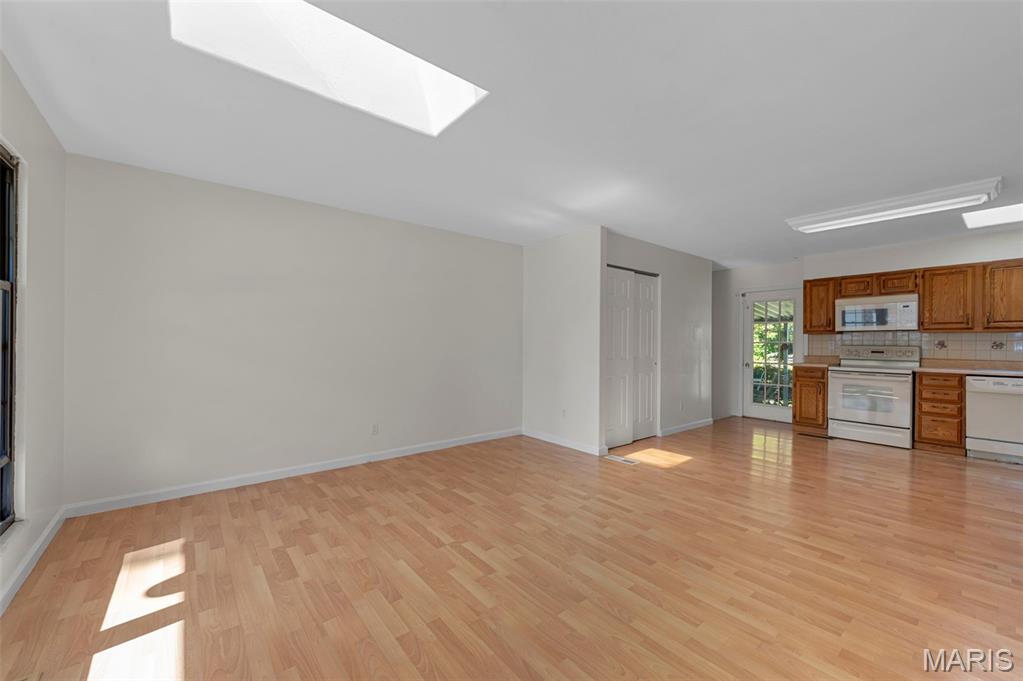 2505 Alcarol Drive Fenton, MO 63026 - Photo 7 of 38