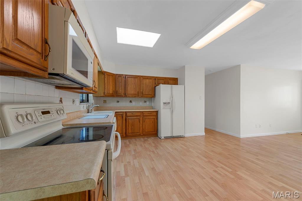 2505 Alcarol Drive Fenton, MO 63026 - Photo 9 of 38