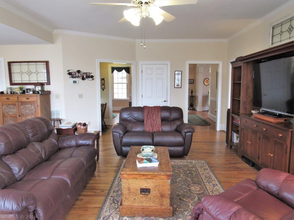 1450 Falcon Ridge Road Blacksburg, VA 24060 - Photo 23 of 66 Gallery Image 23