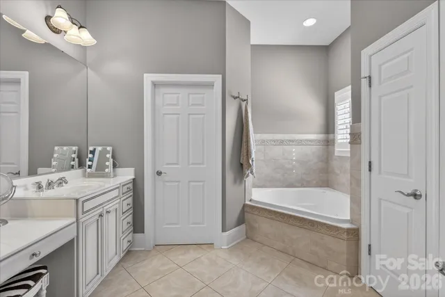 $950,000 | 8811 1st Bloom Road, Charlotte, NC 28277