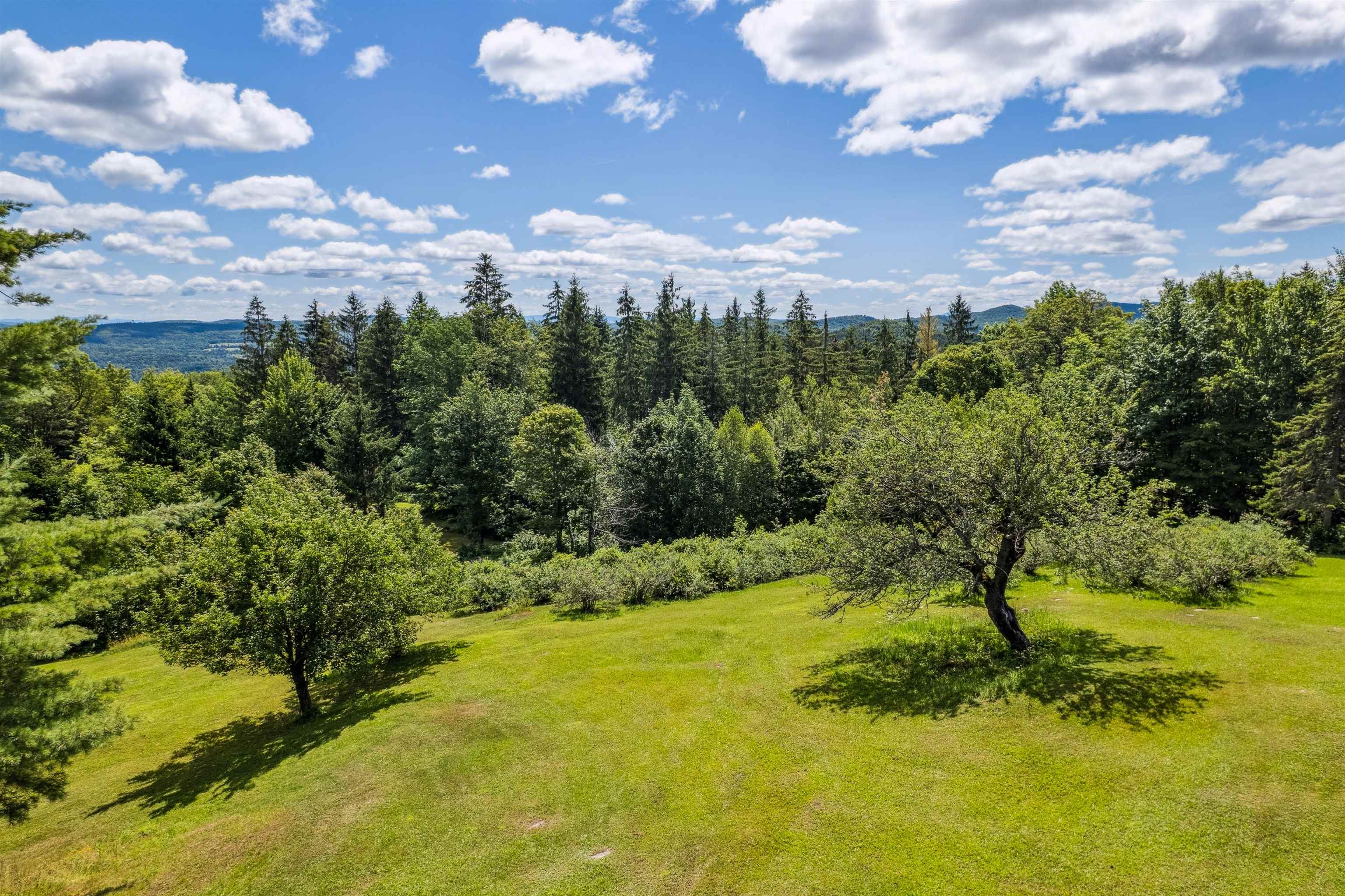 196 Cowdrey Outlook Barnard, VT 05032 - Photo 13 of 41