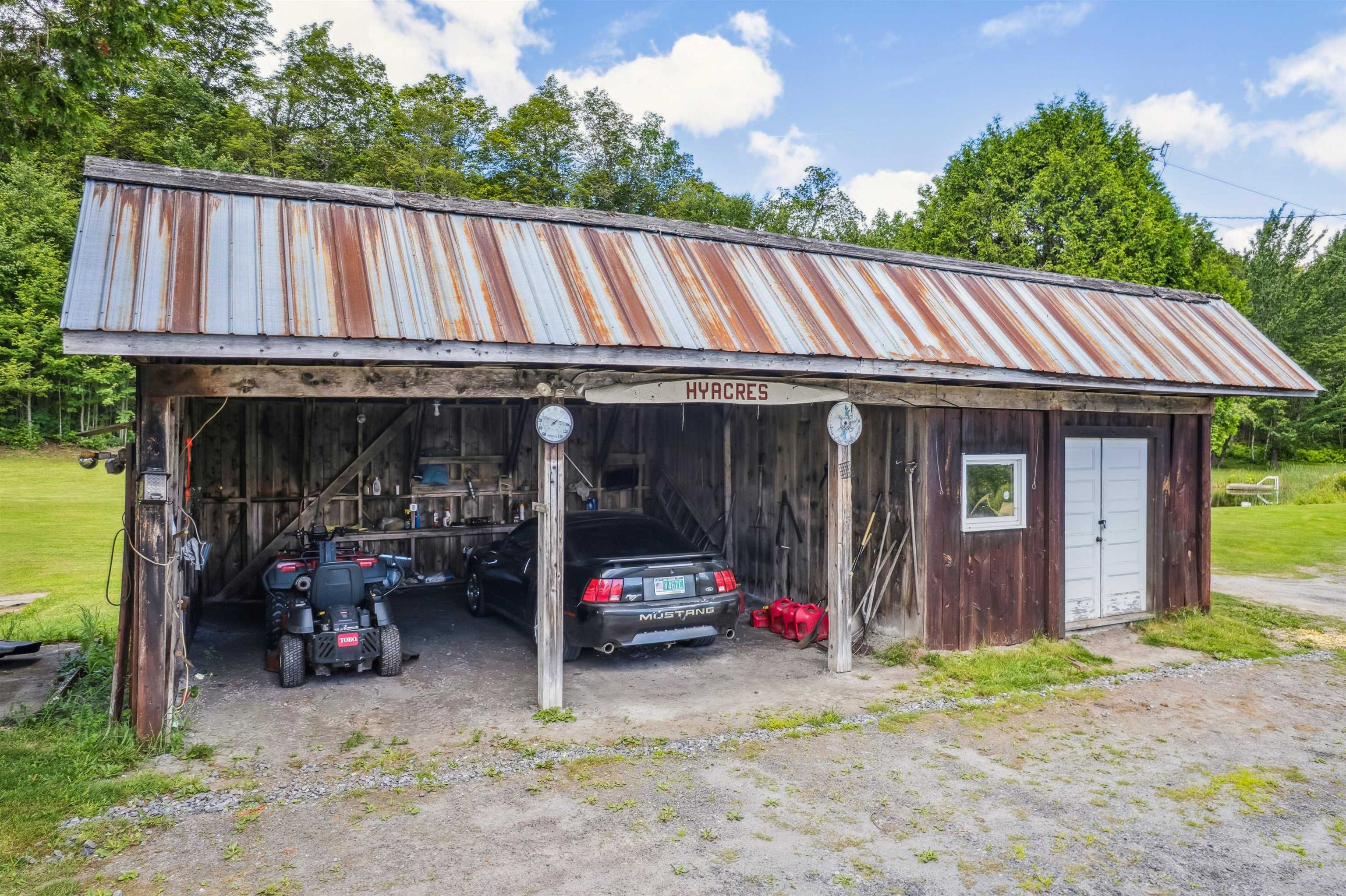 196 Cowdrey Outlook Barnard, VT 05032 - Photo 16 of 41