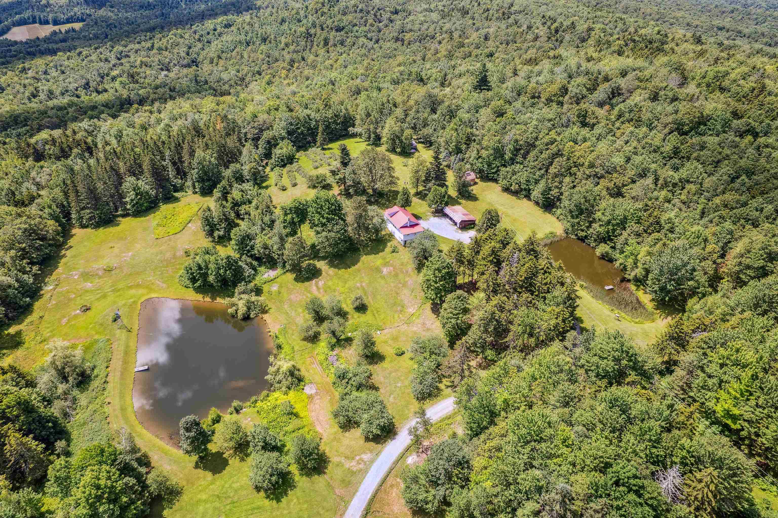 196 Cowdrey Outlook Barnard, VT 05032 - Photo 40 of 41