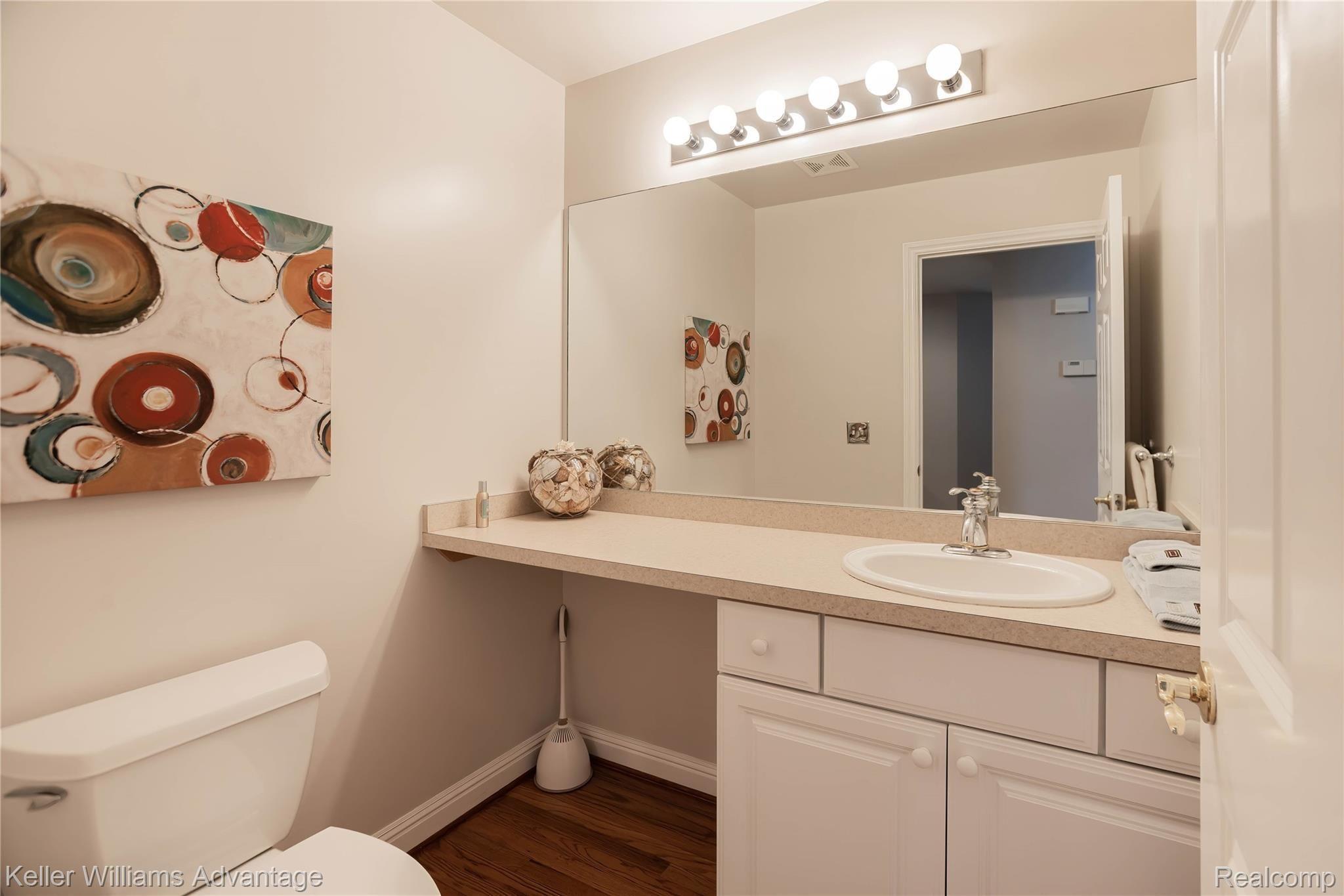48436 Gladstone Road Canton, MI 48188 - Photo 24 of 41 First floor Lav