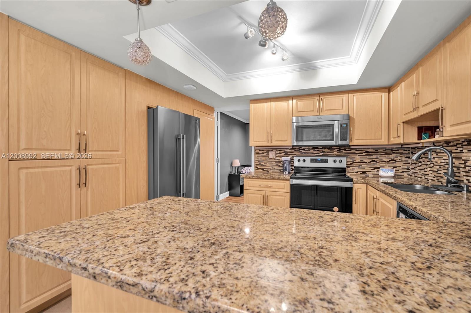 107 Heatherbrook Way, Unit 145 Hollywood, FL 33021 - Photo 5 of 57