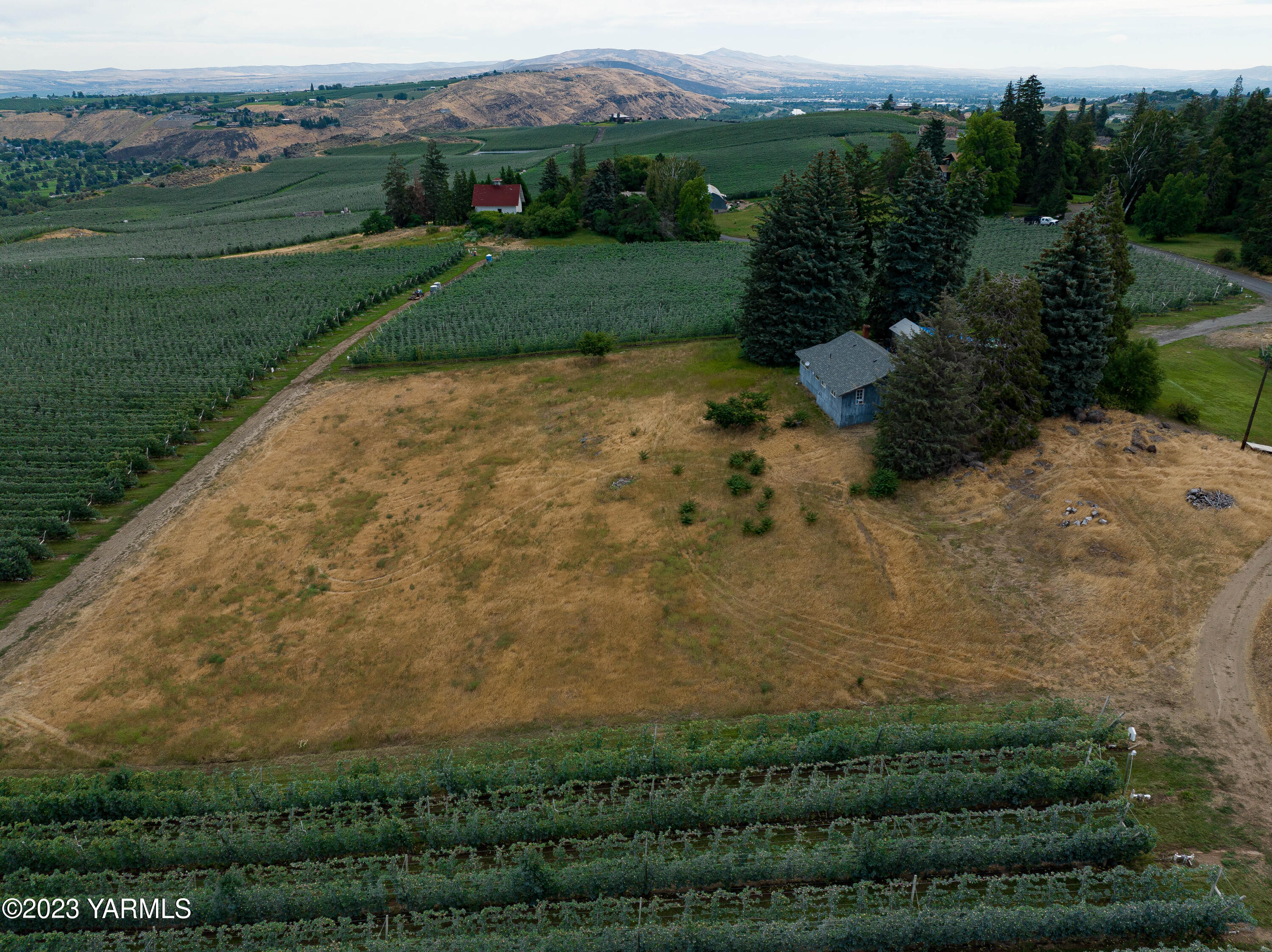 41 Painted Rocks Drive Yakima, WA 98908 - Photo 16 of 16 181308-42403 - East View