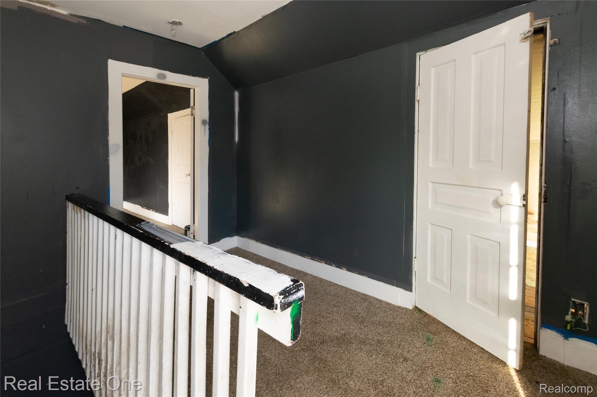 685 Peppermill Road Lapeer, MI 48446 - Photo 10 of 13 Upstairs