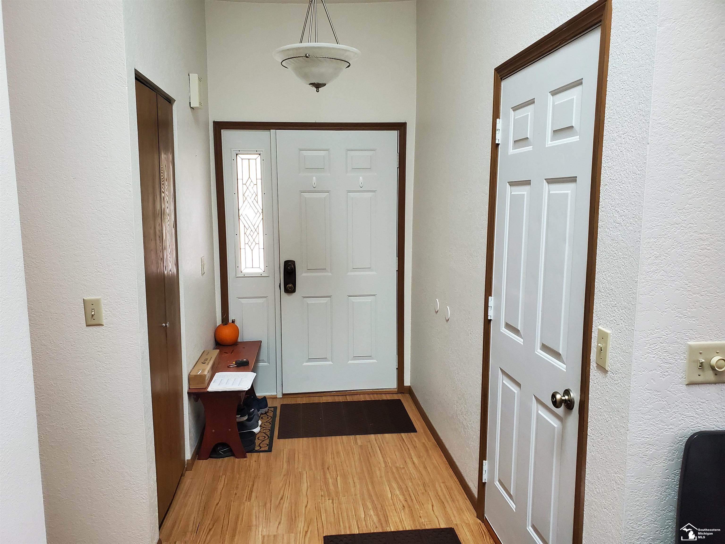 1828-1830 Smith Road Temperance, MI 48182 - Photo 11 of 30 Gallery Image 11