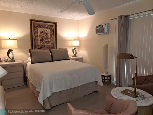 $1,900 | 336 Oakridge South, Unit 336, Deerfield Beach, FL 33442