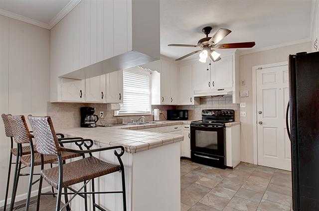 206 Lloyd Drive Anderson, SC 29621 - Photo 3 of 23