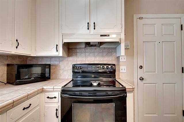 206 Lloyd Drive Anderson, SC 29621 - Photo 5 of 23