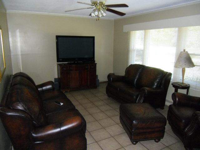 206 Lloyd Drive Anderson, SC 29621 - Photo 7 of 23