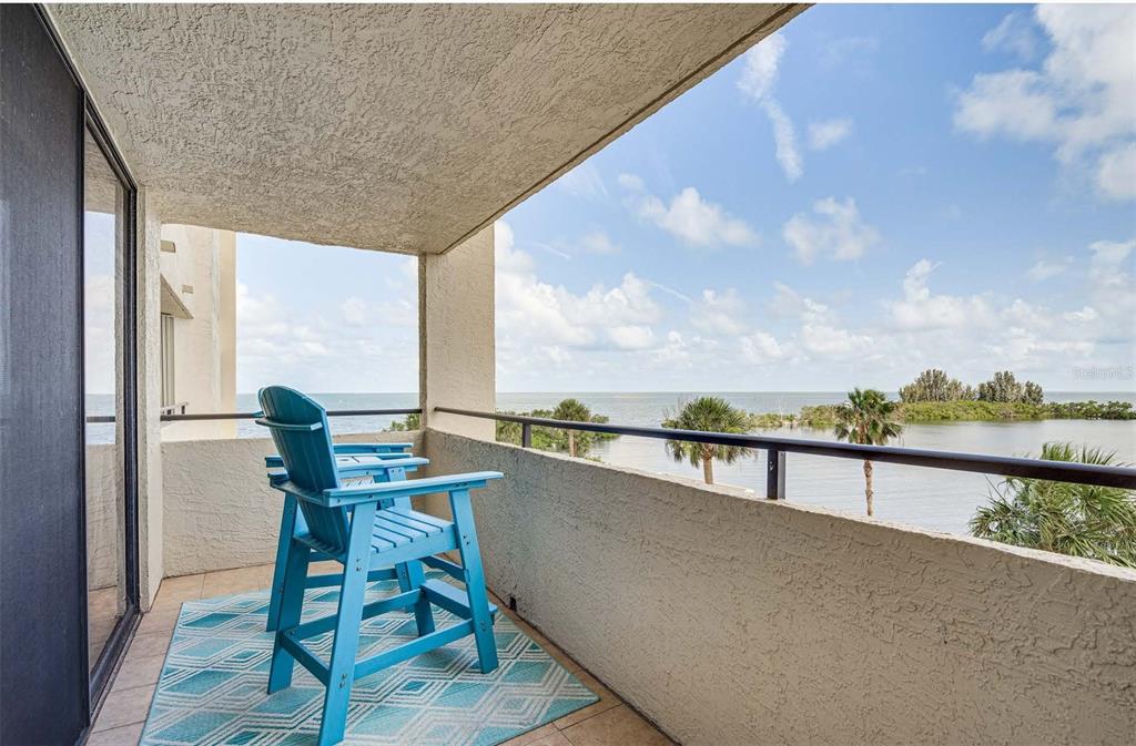 5915 Sea Ranch Drive, Unit 310 Hudson, FL 34667 - Photo 15 of 25 a view of outdoor space with seating area