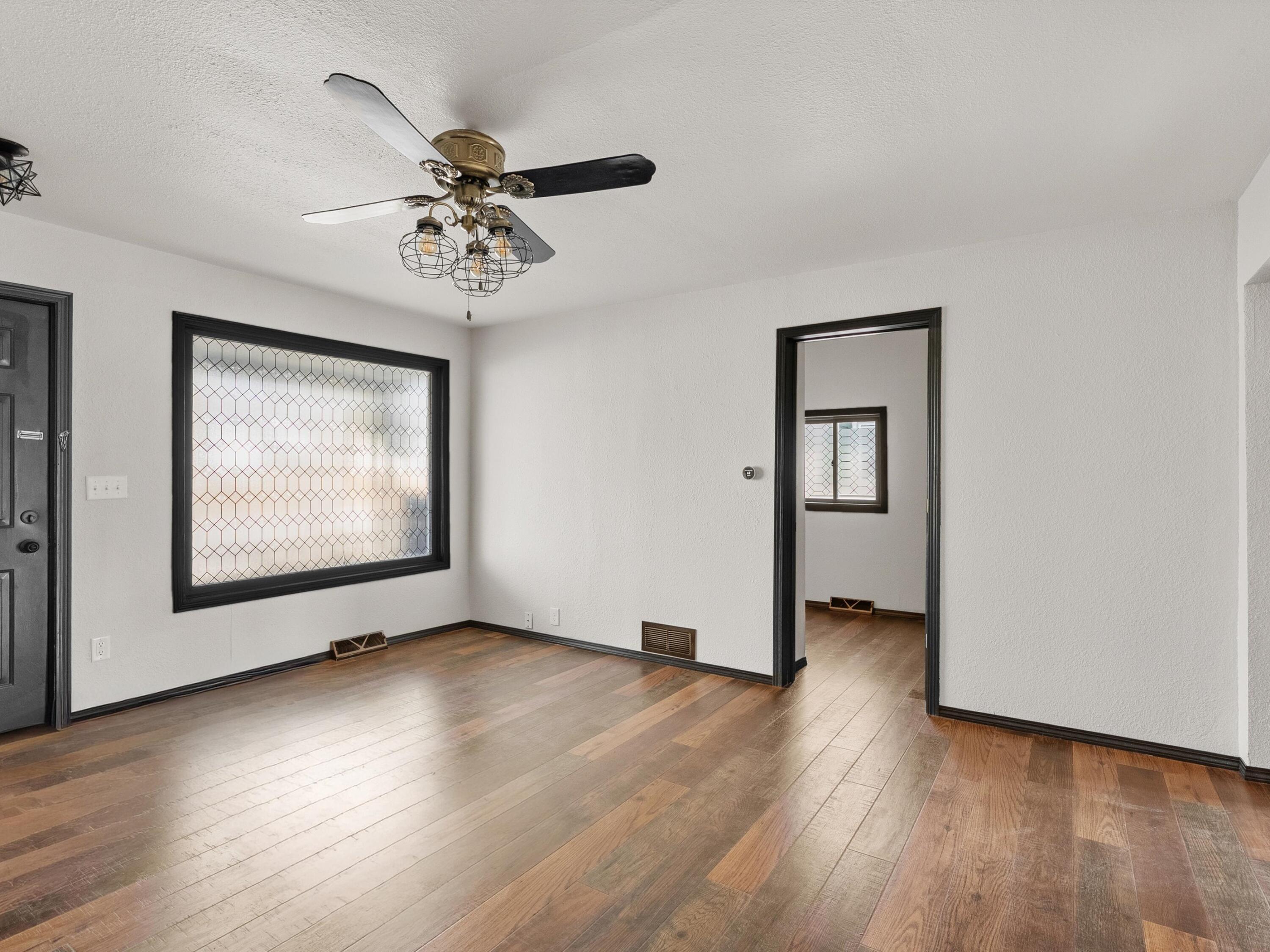 215 West Main Street Chilton, WI 53014 - Photo 19 of 35 living room