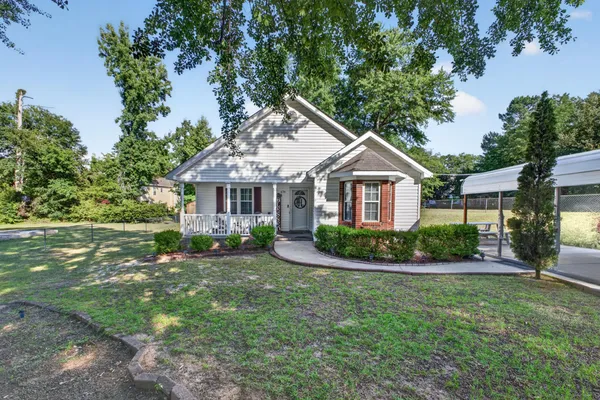 $220,000 | 634 Chesterfield Street North, Aiken, SC 29801