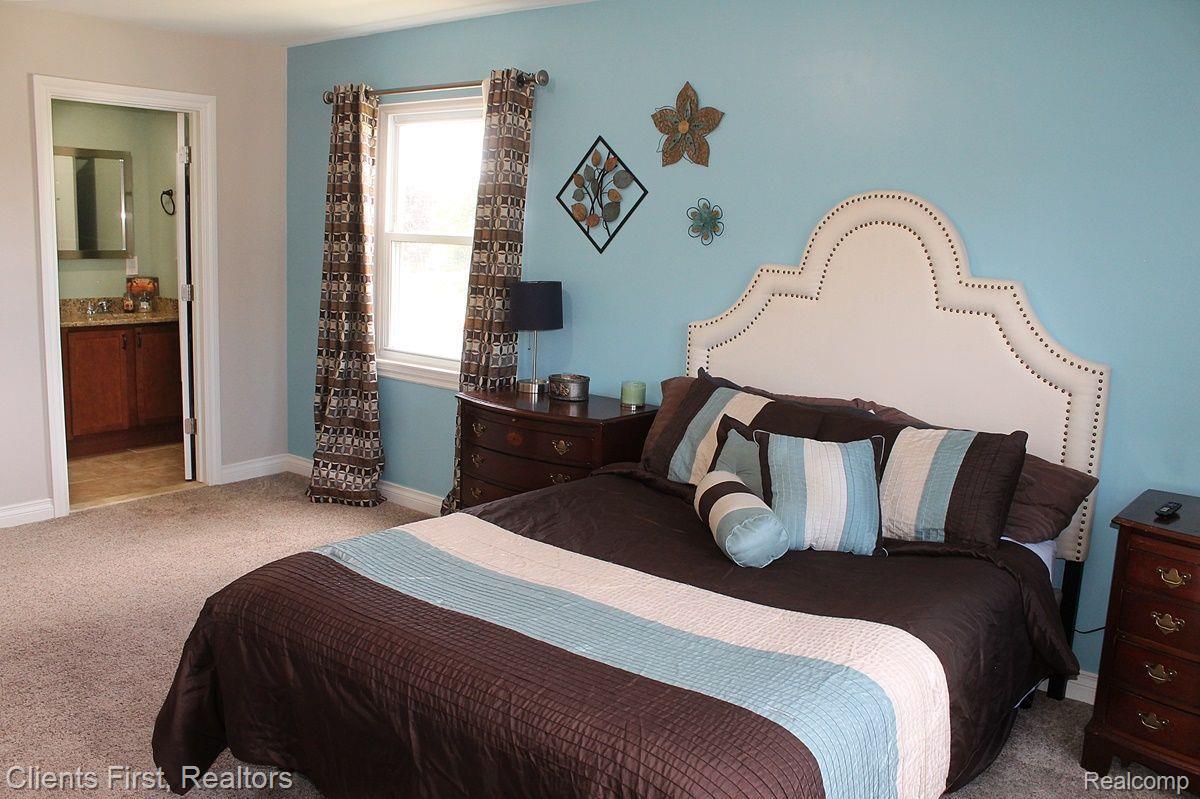 40679 Village Wood Road Novi, MI 48375 - Photo 30 of 64 Gallery Image 30