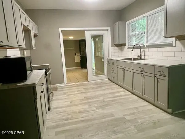$190,000 | 1038 8th Avenue, Graceville, FL 32440