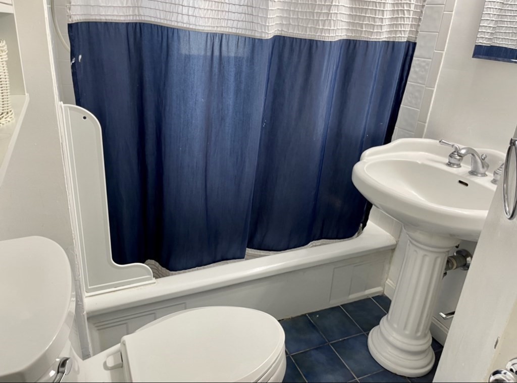 4 Digren Road Natick, MA 01760 - Photo 13 of 25