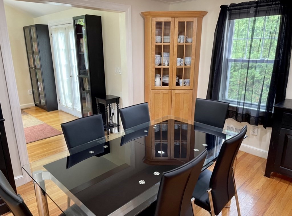 4 Digren Road Natick, MA 01760 - Photo 6 of 25