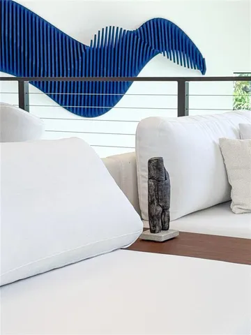 $6,488,000 | 519 Rountree Drive, Longboat Key, FL 34228