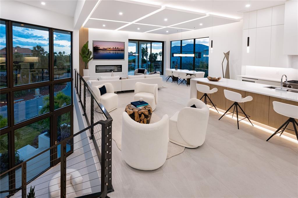 519 Rountree Drive Longboat Key, FL 34228 - Photo 4 of 97