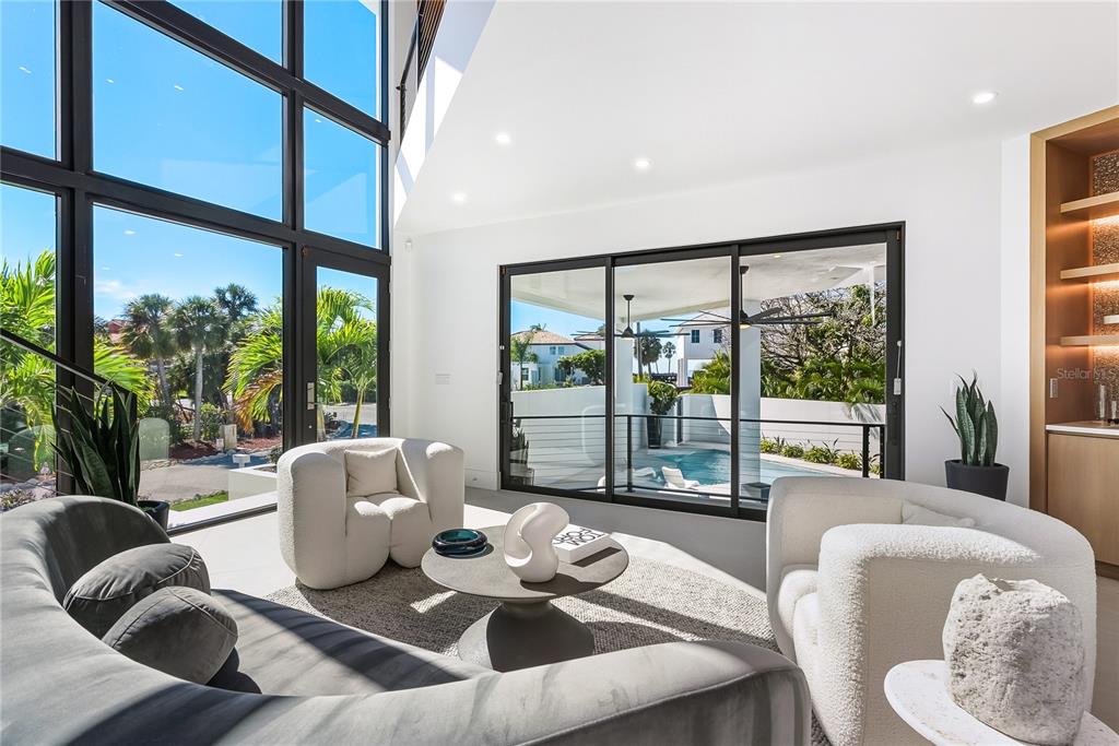 519 Rountree Drive Longboat Key, FL 34228 - Photo 7 of 97