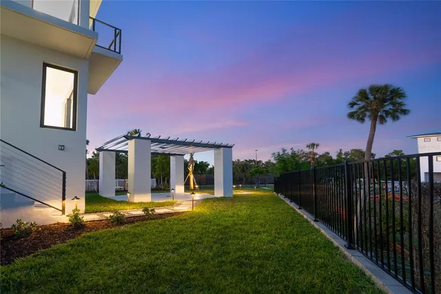 $6,488,000 | 519 Rountree Drive, Longboat Key, FL 34228