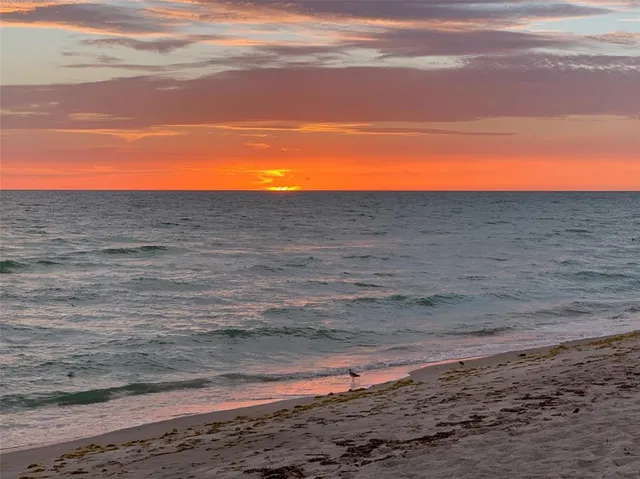 $6,488,000 | 519 Rountree Drive, Longboat Key, FL 34228