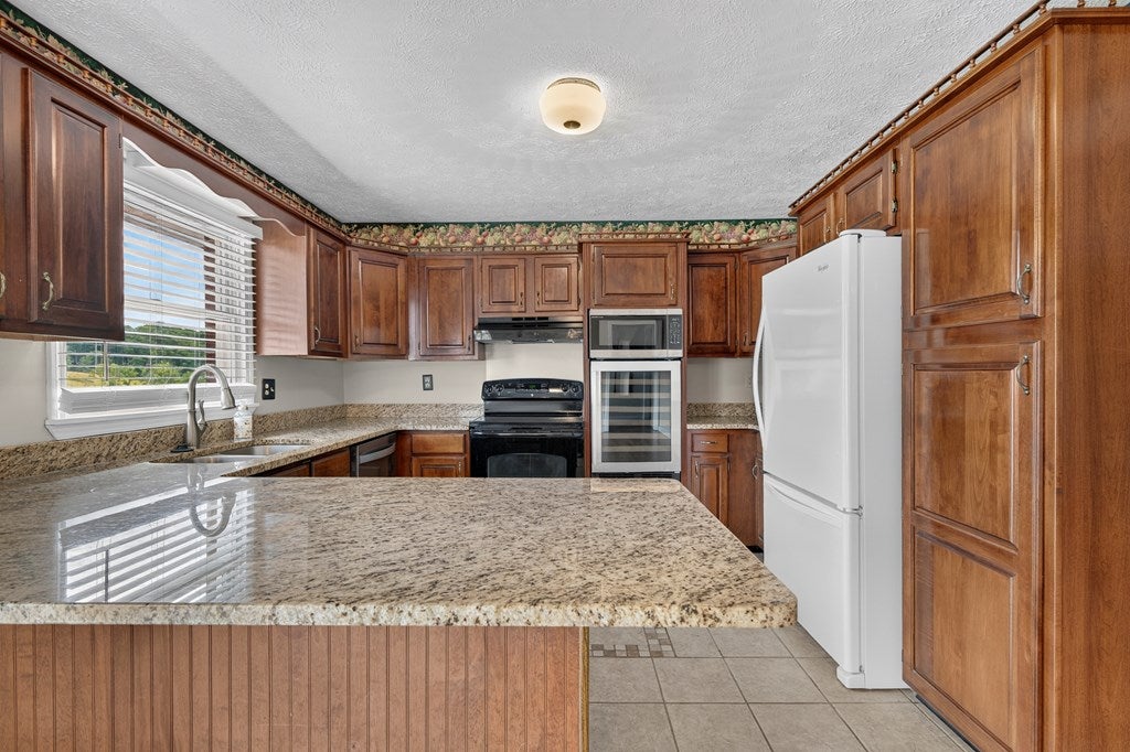 18200 Cleveland Road Abingdon, VA 24211 - Photo 21 of 32 Gallery Image 21