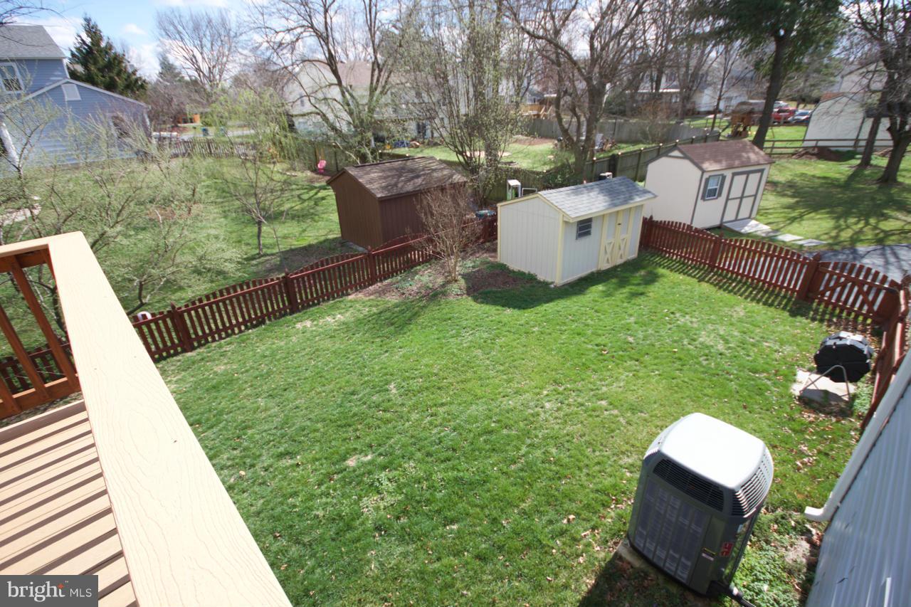 4317 Pleasant Valley Road Chantilly, VA 20151 - Photo 24 of 30 Exterior (Rear)