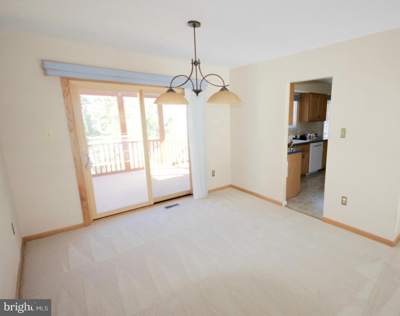 4317 Pleasant Valley Road Chantilly, VA 20151 - Photo 10 of 30 Dining Room