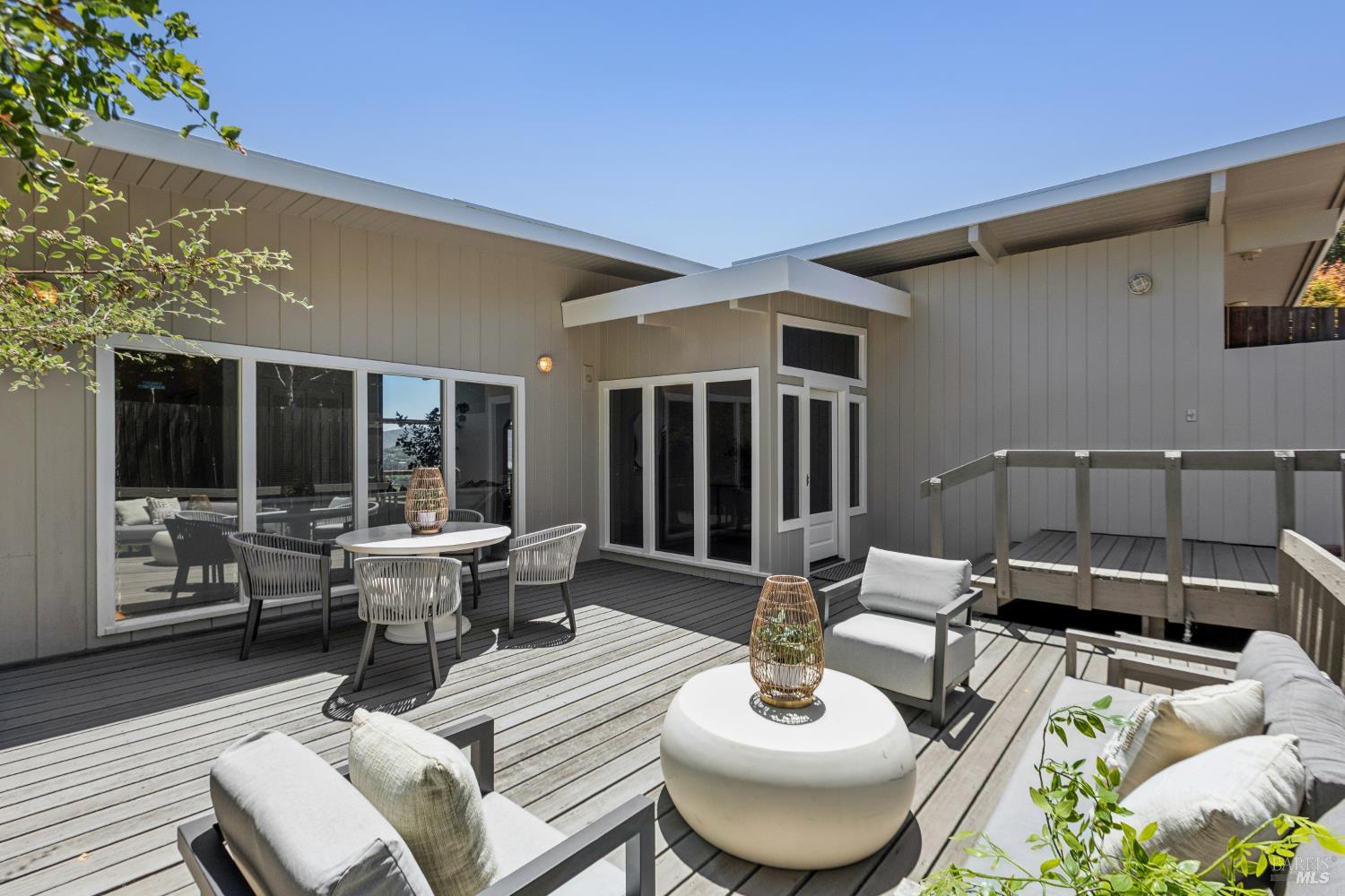 2 Buckeye Road Belvedere, CA 94920 - Photo 2 of 46