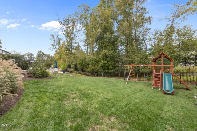 $2,375,000 | 5204 Barton View Court, Raleigh, NC 27615