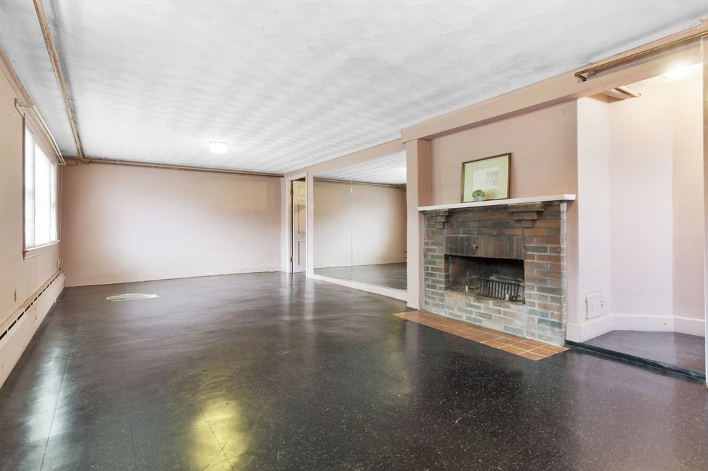 8 McIntyre Road Saugus, MA 01906 - Photo 17 of 19 Gallery Image 17