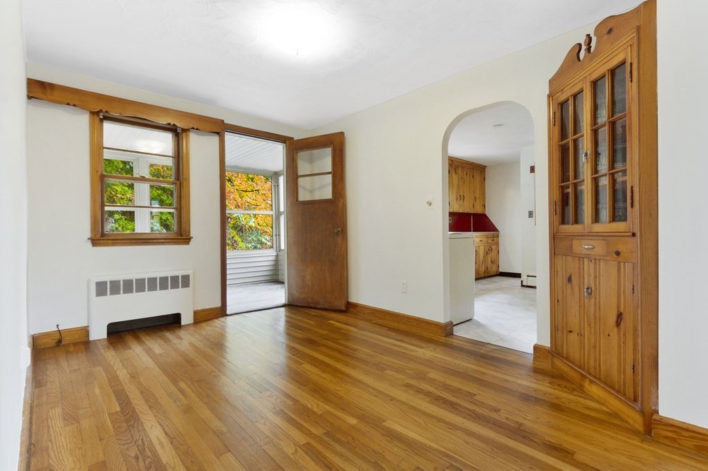 8 McIntyre Road Saugus, MA 01906 - Photo 6 of 19 Gallery Image 6