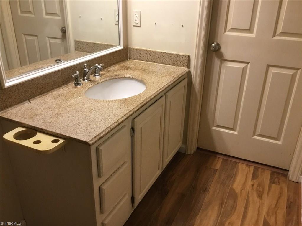 923 Aberdeen Road High Point, NC 27265 - Photo 22 of 30 Gallery Image 22