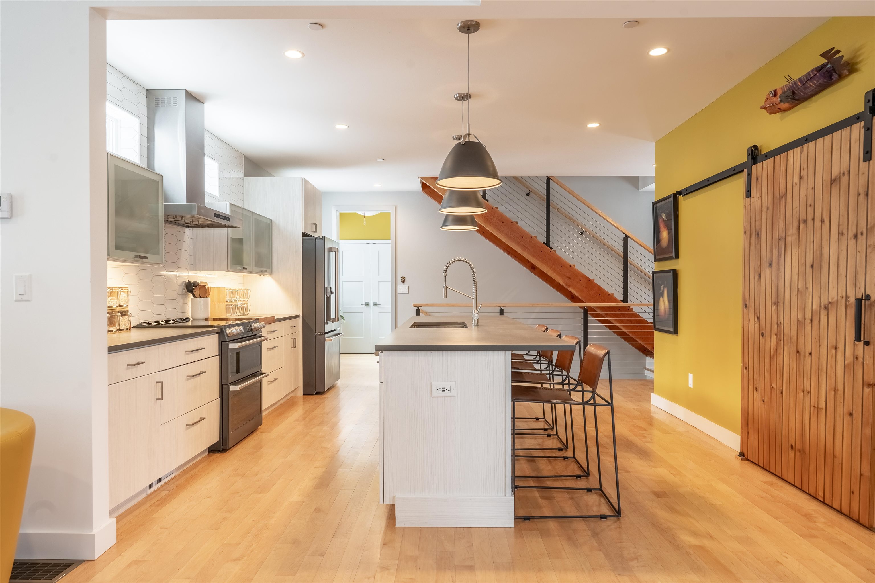 5 Trask Drive Dover, NH 03820 - Photo 16 of 59