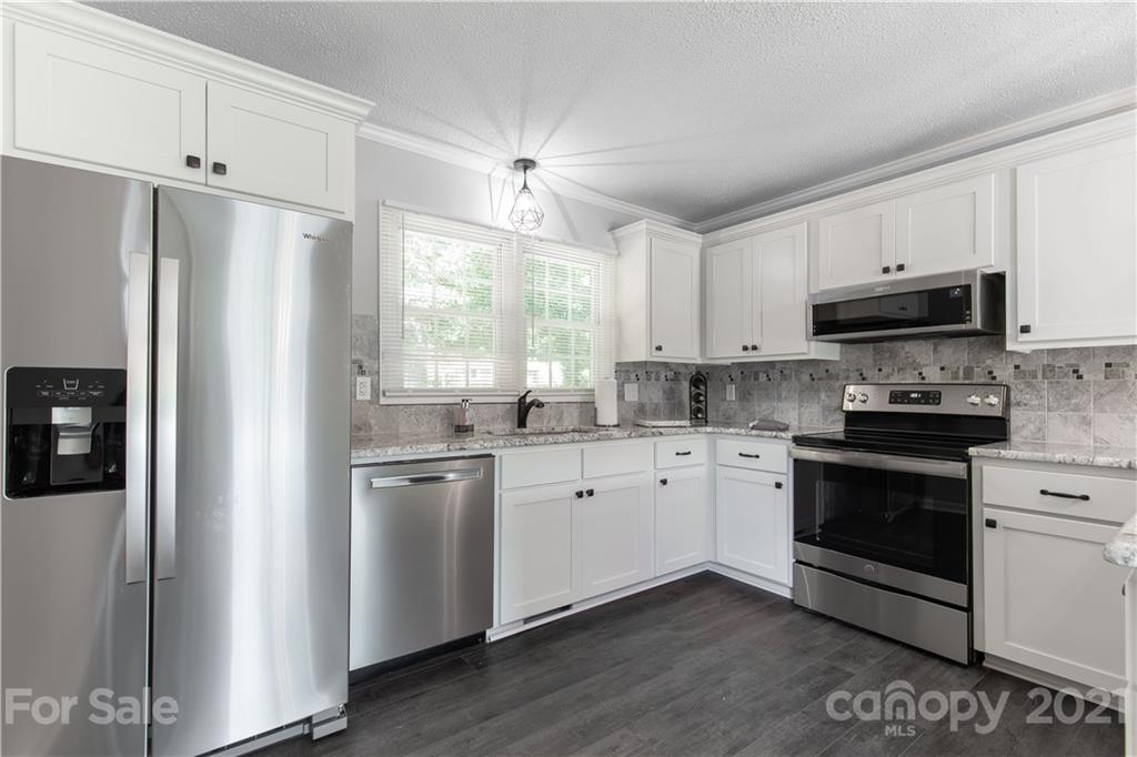 1526 Bloomfield Road Rock Hill, SC 29732 - Photo 14 of 24 Gallery Image 14