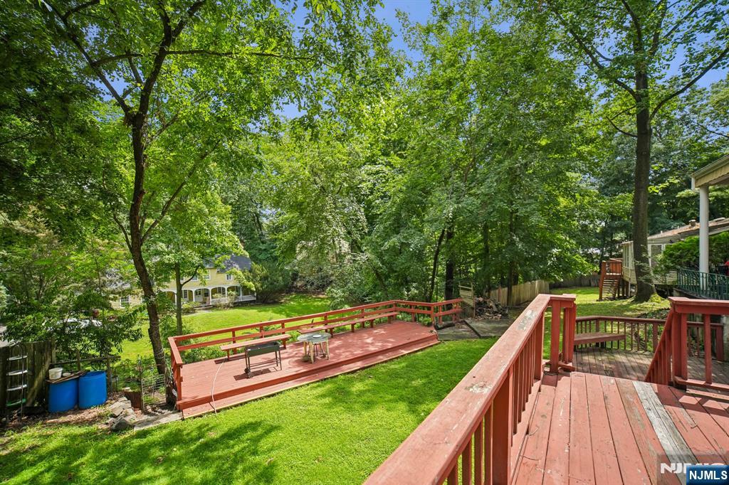 249 Knickerbocker Road Englewood, NJ 07631 - Photo 28 of 34 Gallery Image 28