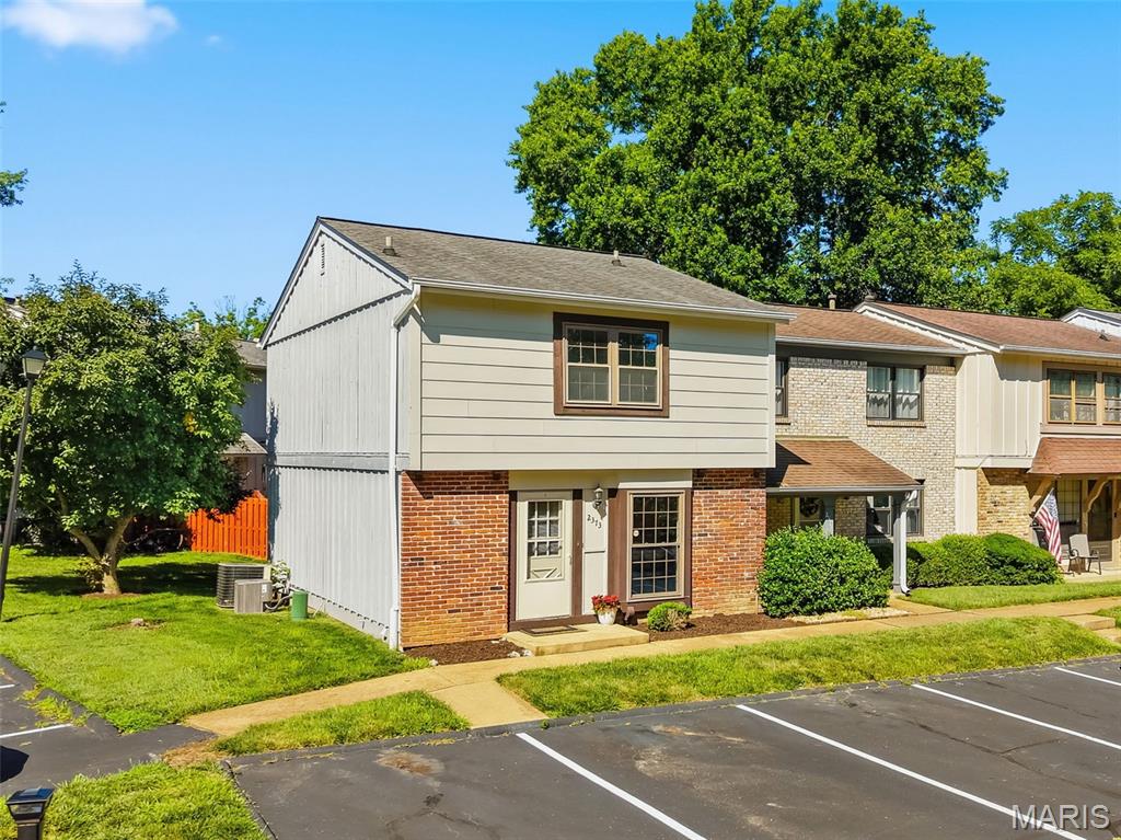 2373 Hiddengarden Court Ballwin, MO 63021 - Photo 56 of 57