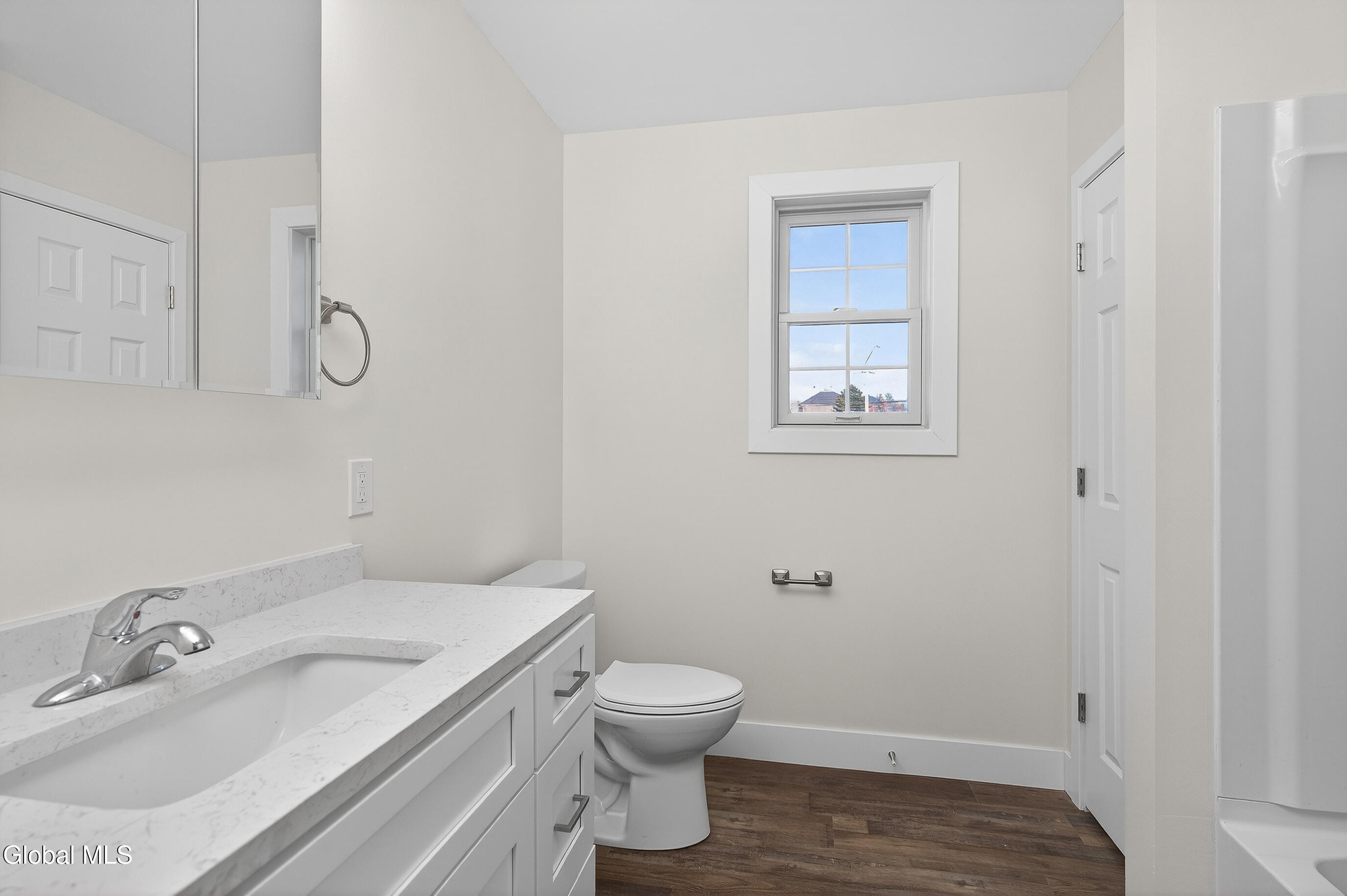 6 Arrow Street, Unit 3 Colonie, NY 12304 - Photo 17 of 32 018-6-Arrow-St-Schenectady-NY-12304_Unit