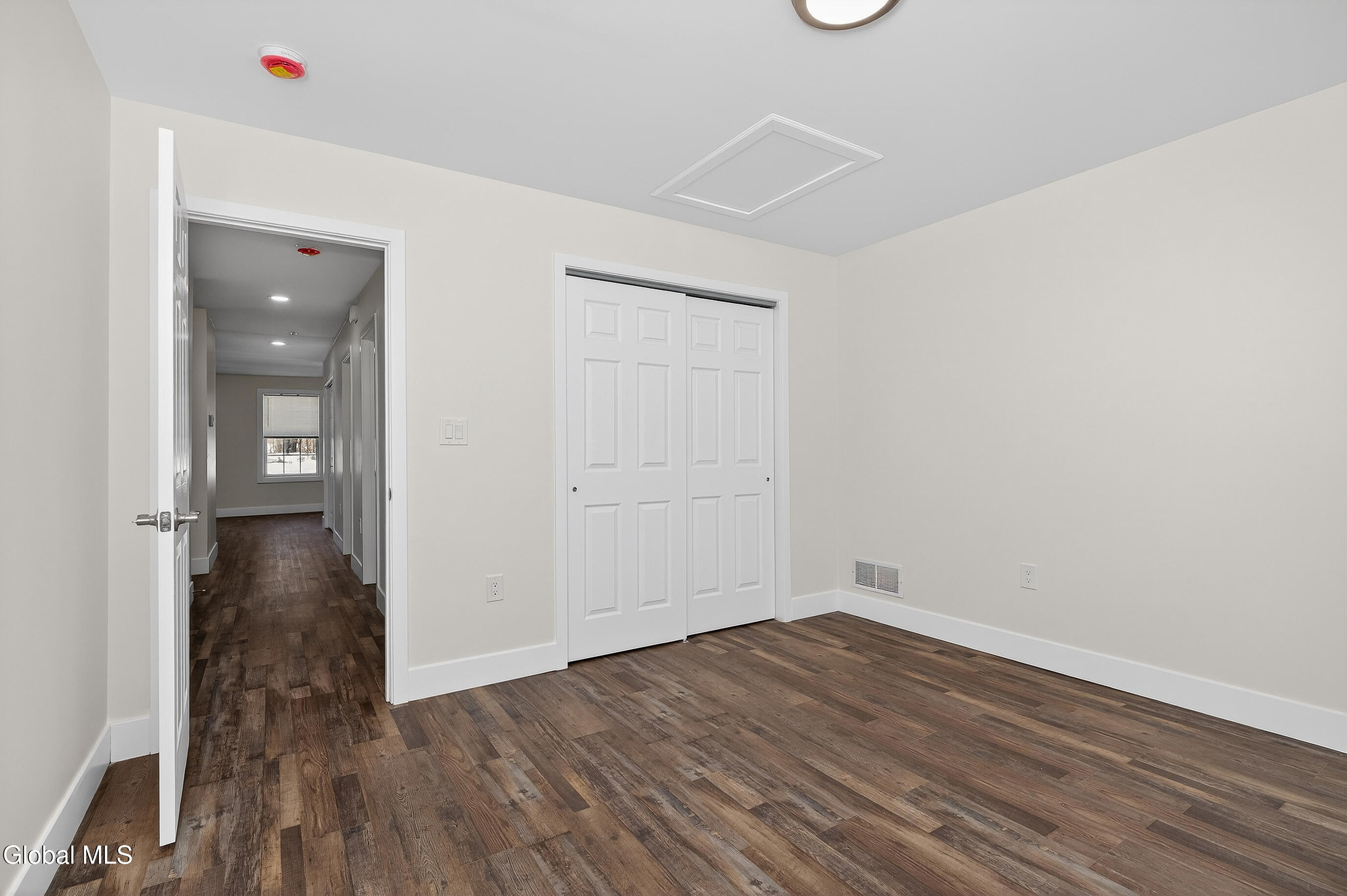 6 Arrow Street, Unit 3 Colonie, NY 12304 - Photo 22 of 32 022-6-Arrow-St-Schenectady-NY-12304_Unit