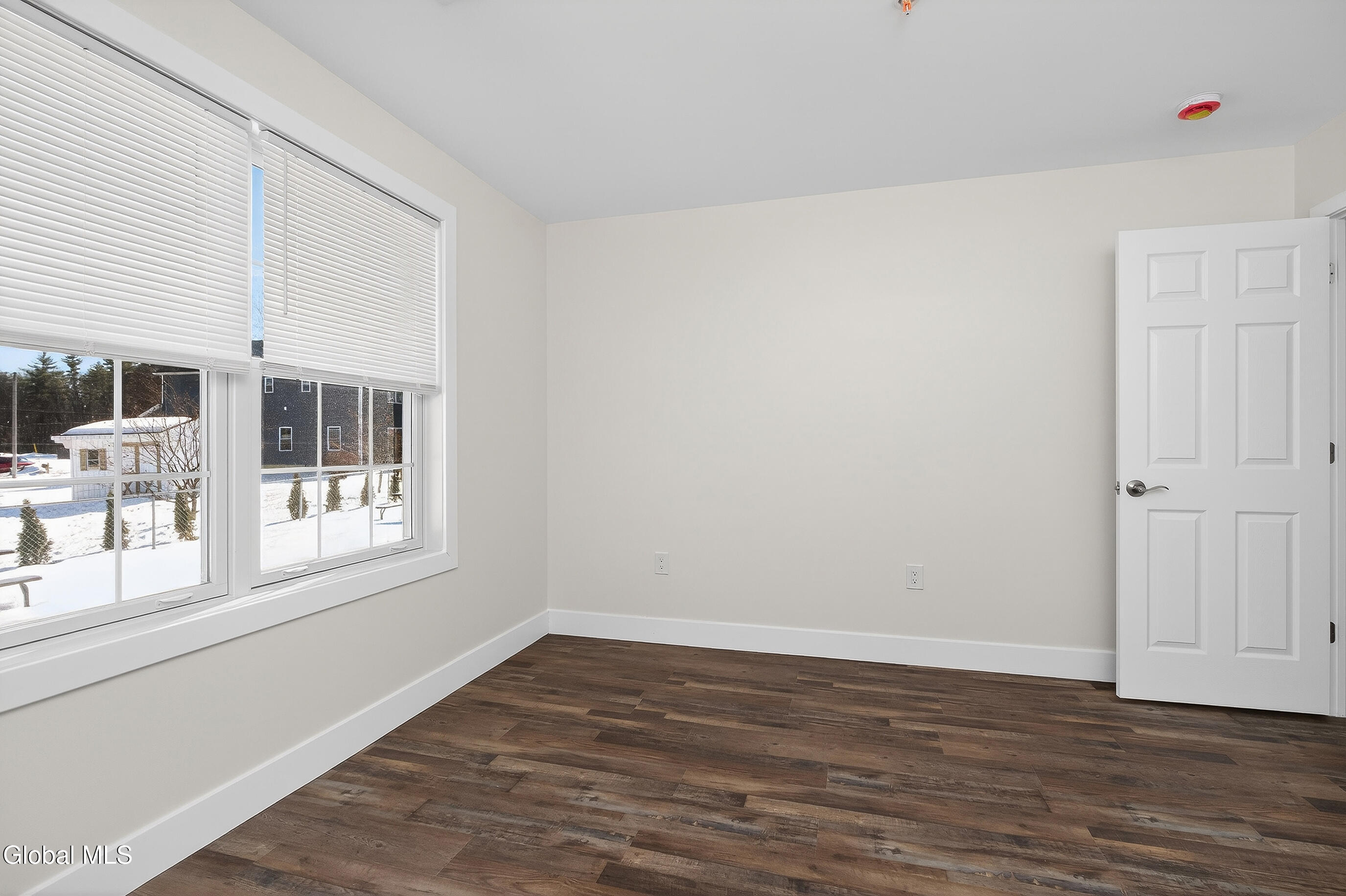 6 Arrow Street, Unit 3 Colonie, NY 12304 - Photo 25 of 32 025-6-Arrow-St-Schenectady-NY-12304_Unit