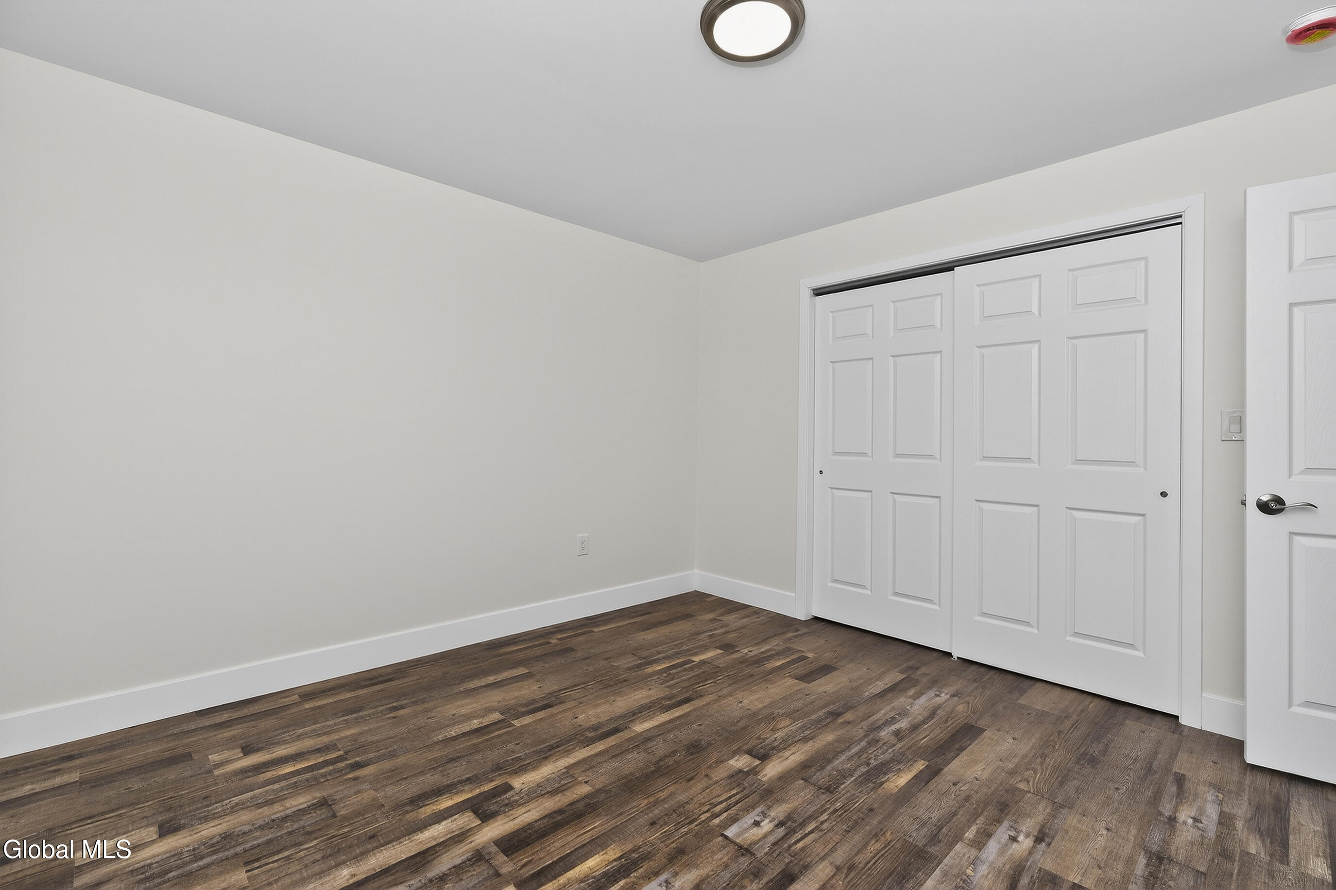 6 Arrow Street, Unit 3 Colonie, NY 12304 - Photo 28 of 32 028-6-Arrow-St-Schenectady-NY-12304_Unit