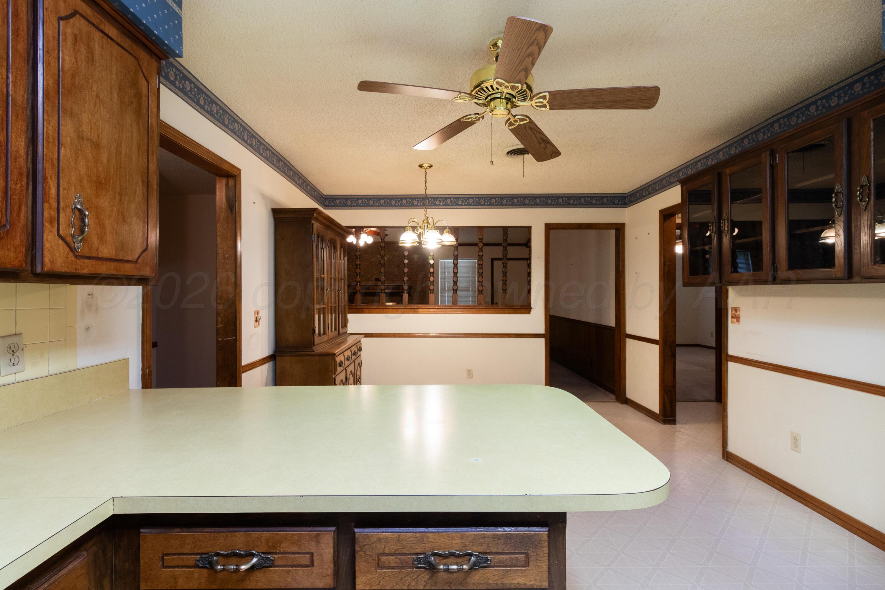 4920 South Georgia Street Amarillo, TX 79110 - Photo 4 of 34 IMG_0599