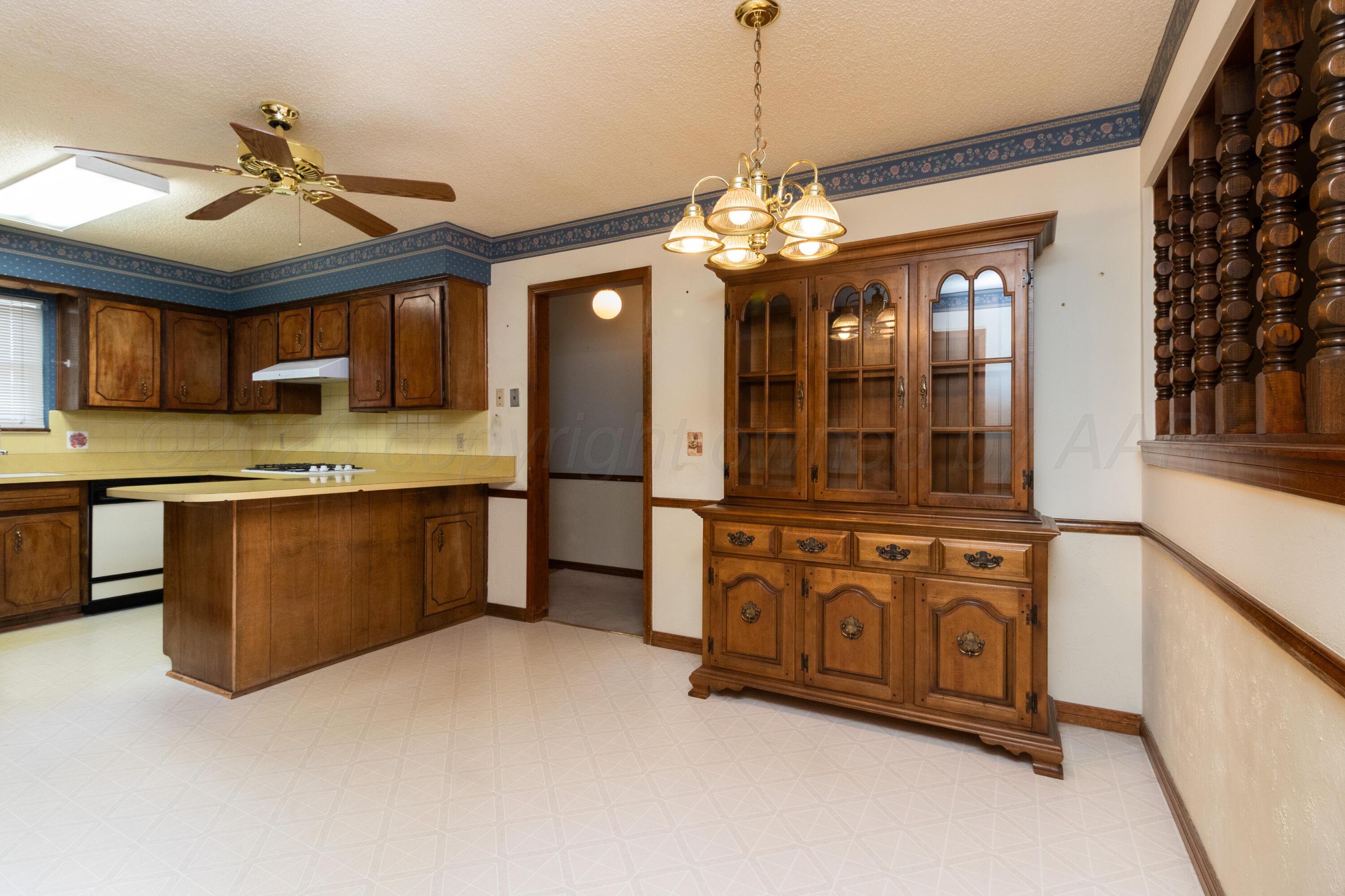 4920 South Georgia Street Amarillo, TX 79110 - Photo 7 of 34 IMG_0583