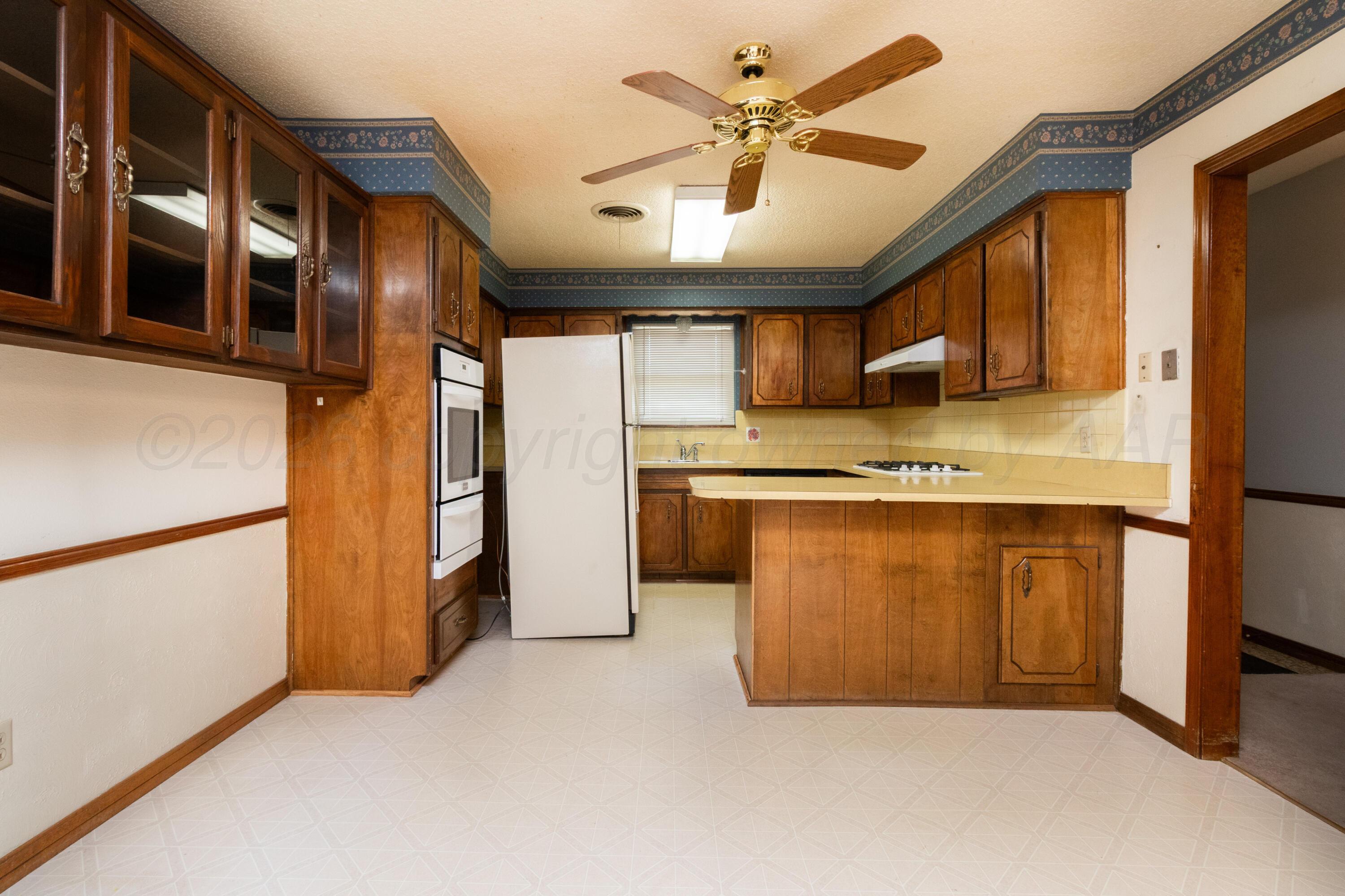 4920 South Georgia Street Amarillo, TX 79110 - Photo 9 of 34 IMG_0597