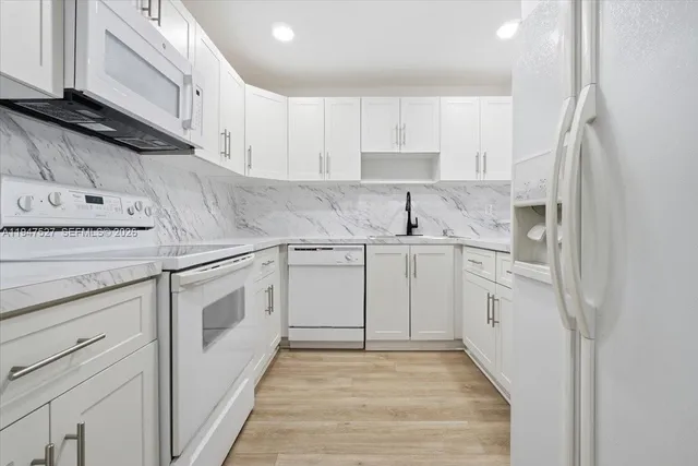 $243,000 | 6960 Miami Gardens Drive, Unit 2124, Hialeah, FL 33015