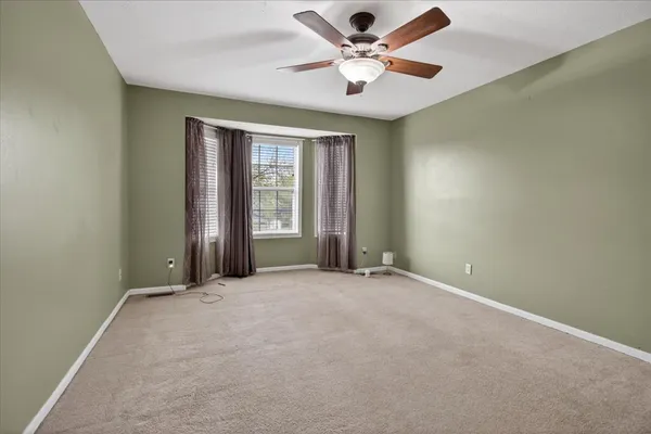 $240,900 | 1109 Candlewick Drive, Poplar Grove, IL 61065