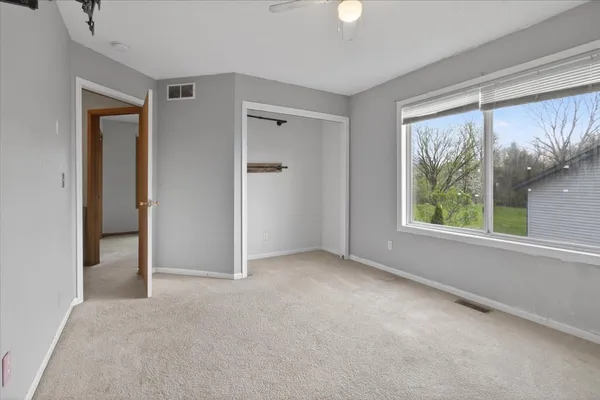 $240,900 | 1109 Candlewick Drive, Poplar Grove, IL 61065